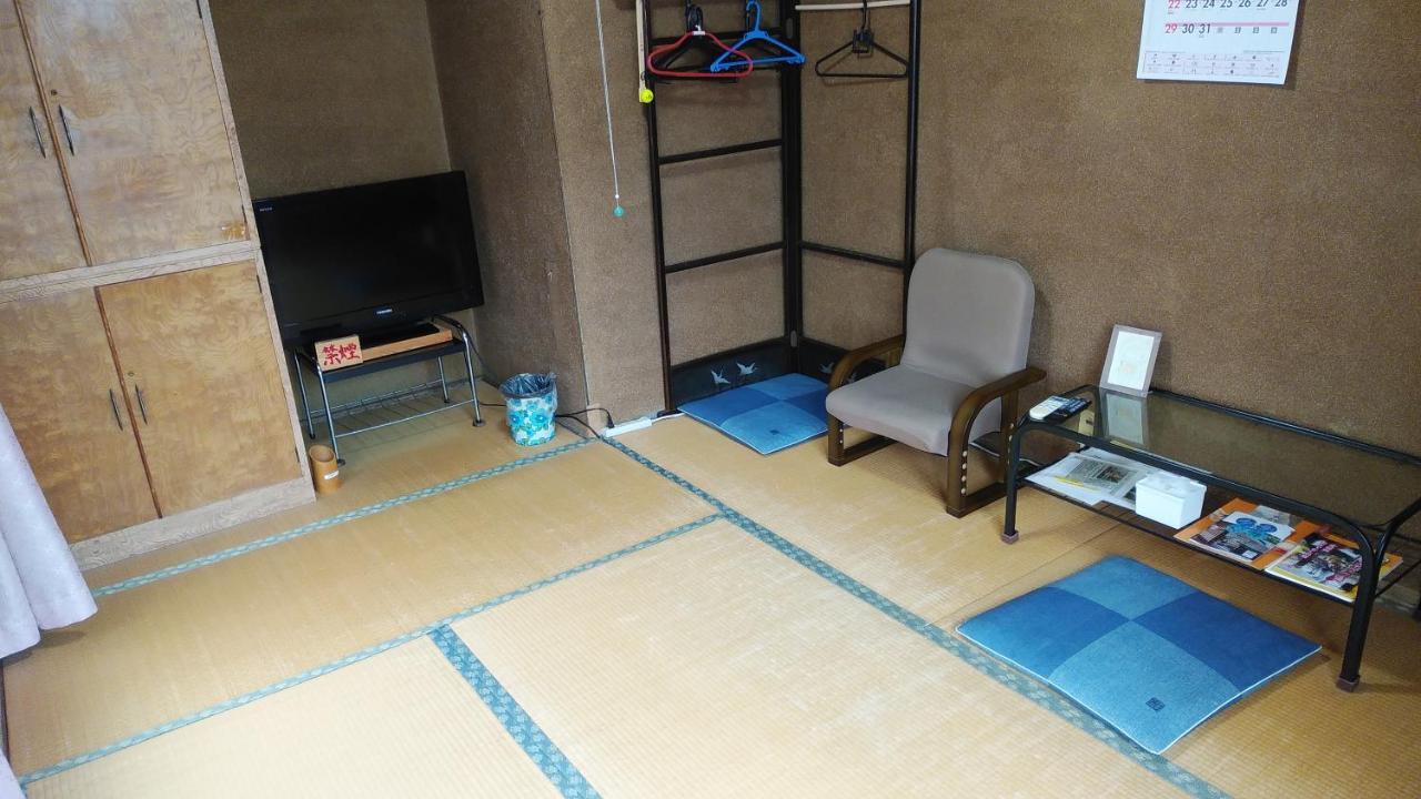 Walking Pilgrimage Hotel Tokiwa Ryokan Ozu  Εξωτερικό φωτογραφία