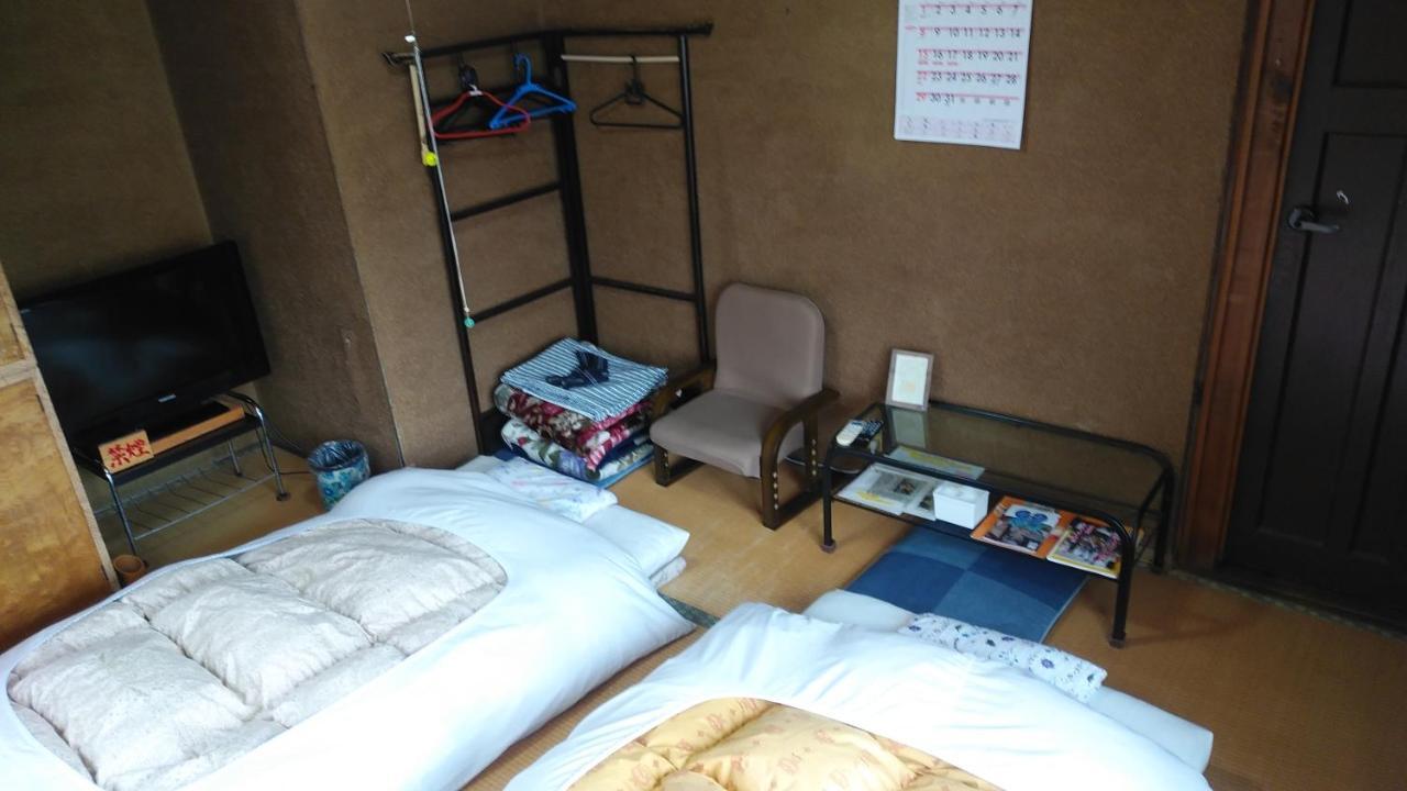 Walking Pilgrimage Hotel Tokiwa Ryokan Ozu  Εξωτερικό φωτογραφία